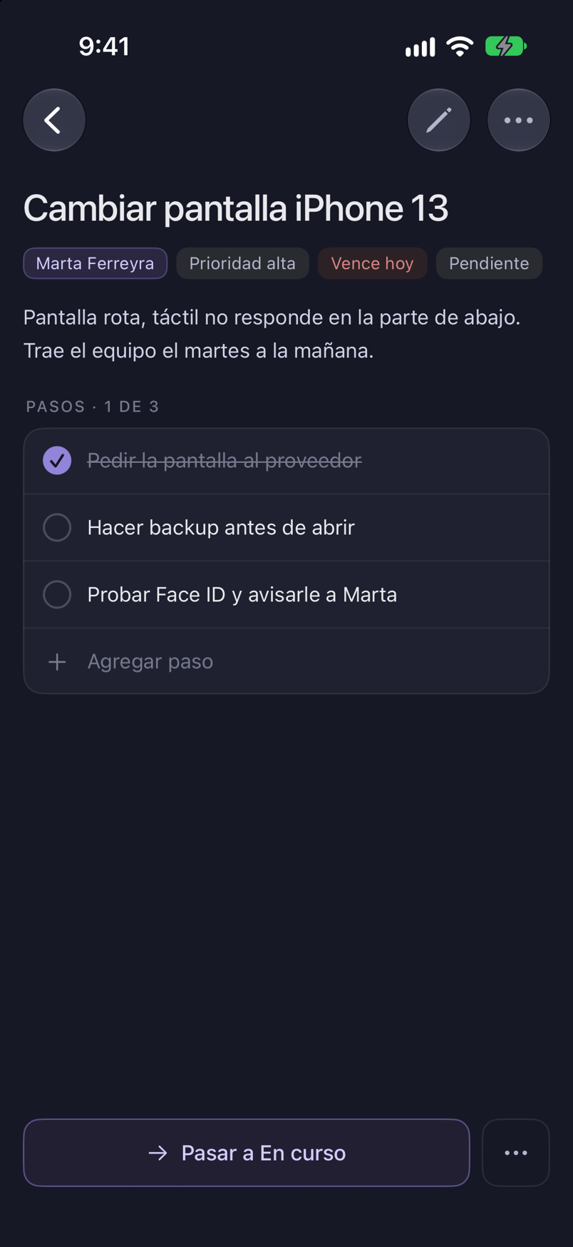 El detalle de una tarea con pasos, adjuntos y el pedido original.